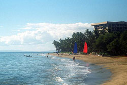 Be Sailboats at Maui